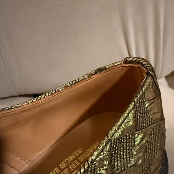 Mr Turk Gold Textured Sanders & Sanders Oxford Shoe - Picture 8 of 8